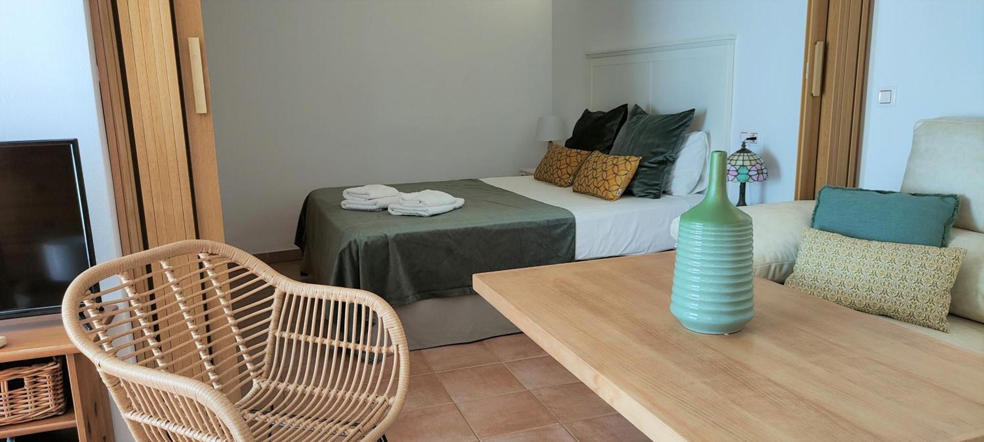 Hostly Sierpes 3 Renewed Families-fibre-parking Optional Apartament Sevilla