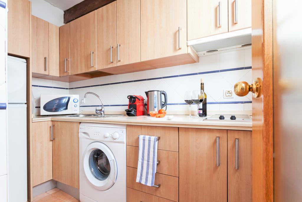 Hostly Sierpes 3 Renewed Families-fibre-parking Optional Siviglia